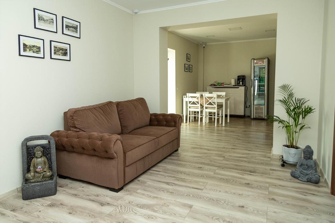 Pensiunea Casablanca Reghin Exterior photo